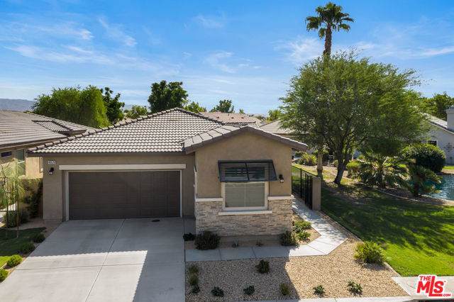49578 Beatty Street - Photo 1