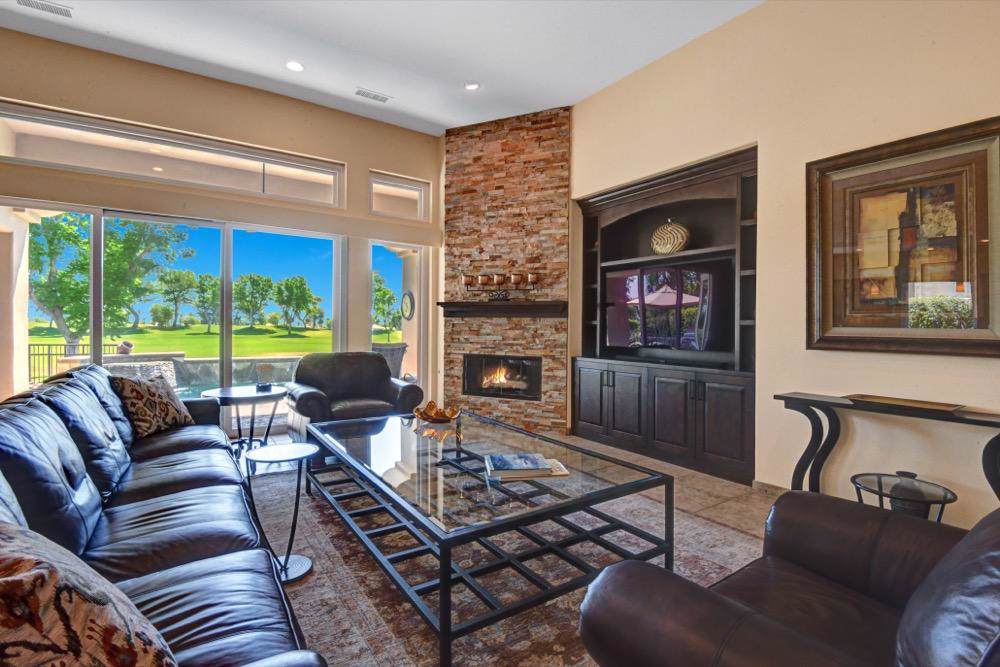 364 Tomahawk Drive - Photo 1