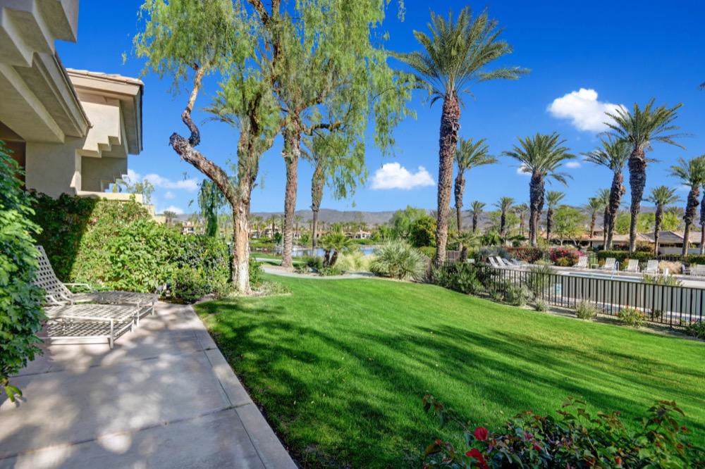 302 Desert Holly Drive - Photo 1 302 Desert Holly Drive - Photo 1