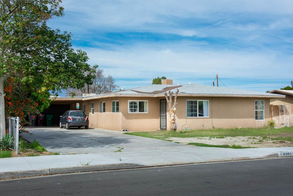 43601 Main Street - Photo 1
