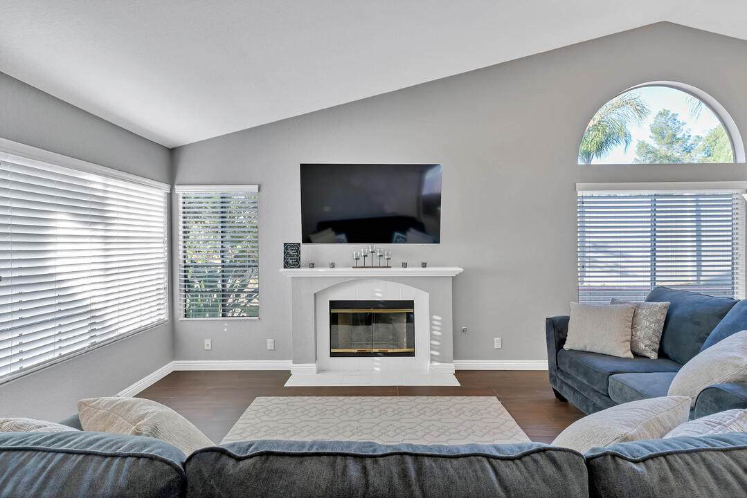 39390 San Thomas Court - Photo 1