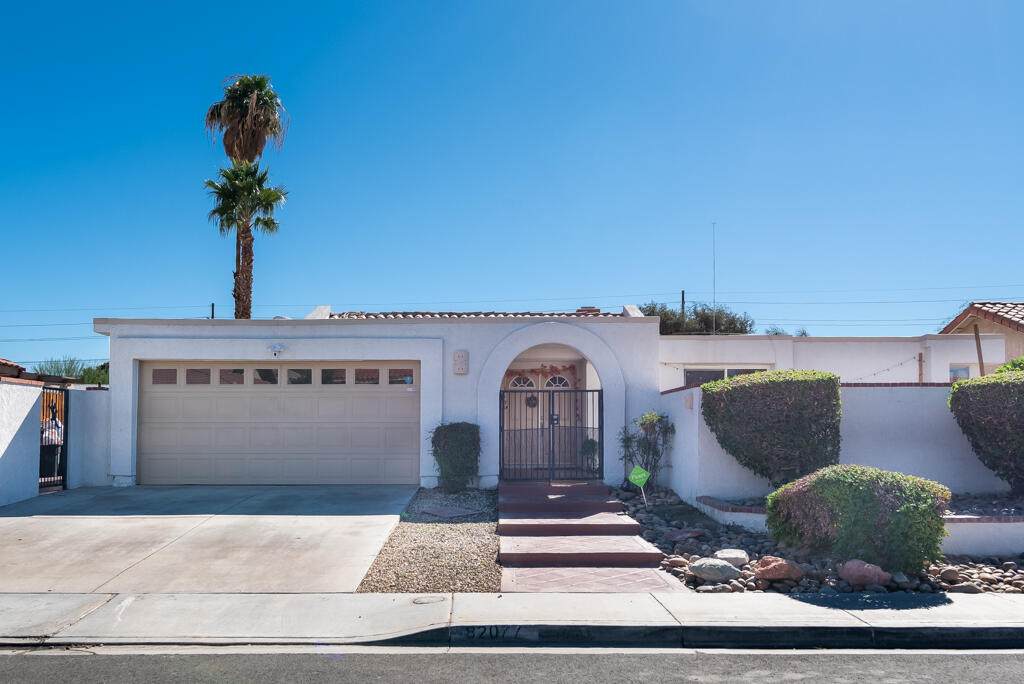 82077 Sunset Court - Photo 1