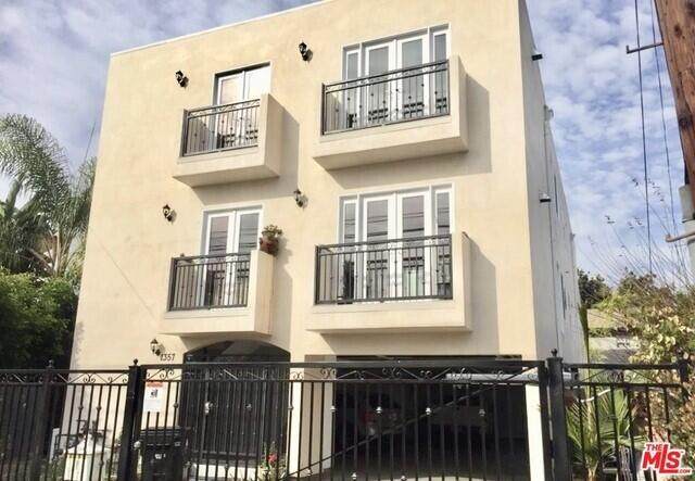 1357 Seward Street - Photo 1