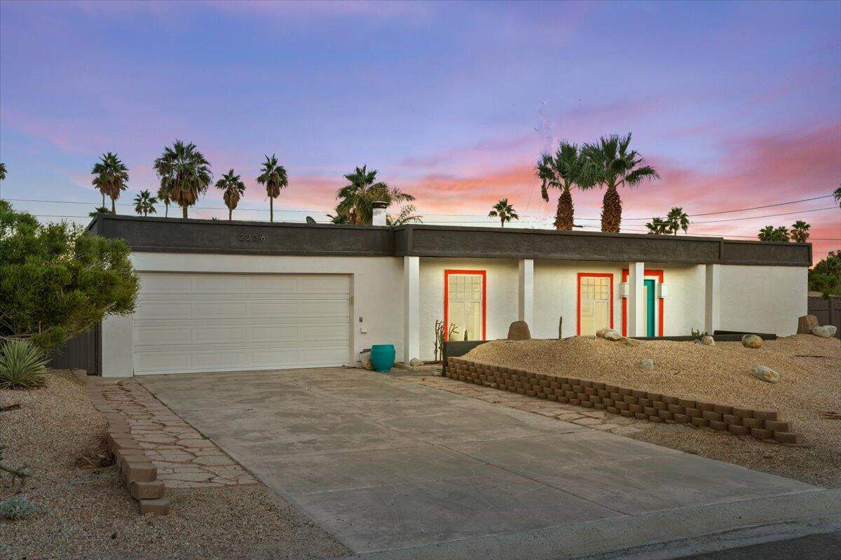 2236 Victoria Road - Photo 1
