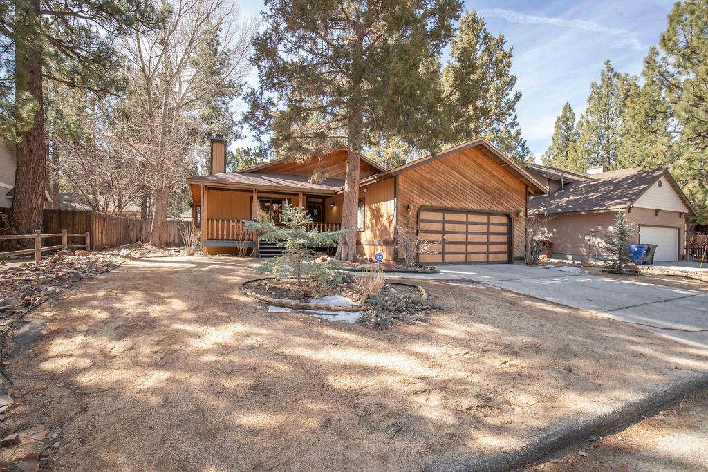 536 Mountain View Boulevard - Photo 1