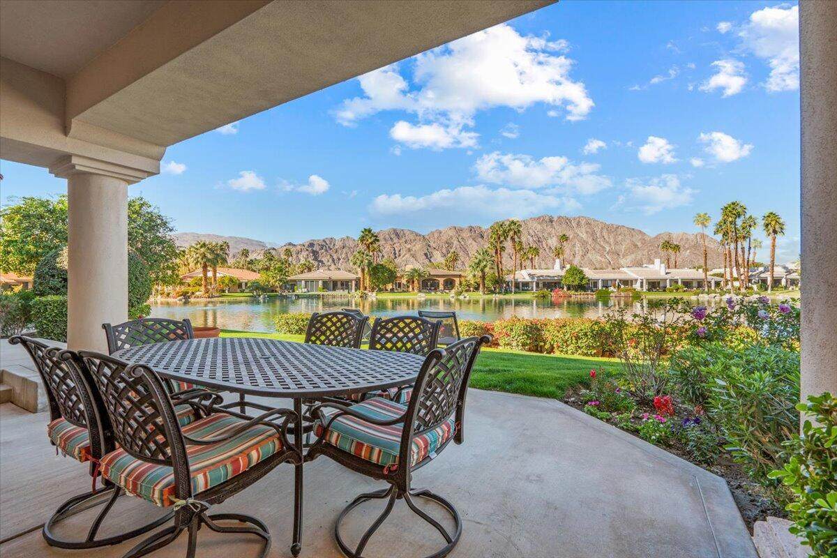 80587 Cherry Hills Drive - Photo 1