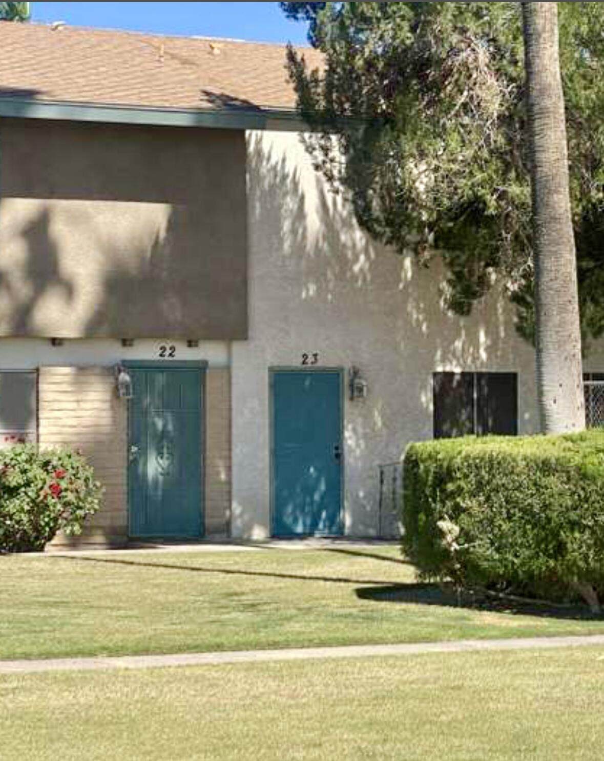 1040 Lovekin Boulevard - Photo 1