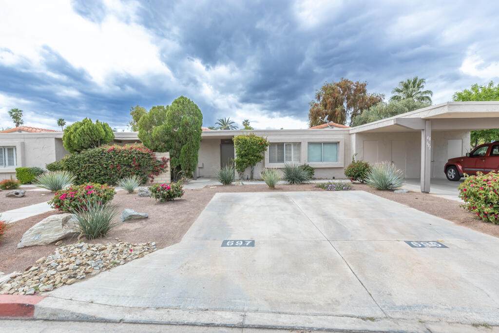 48697 Eisenhower Drive - Photo 1