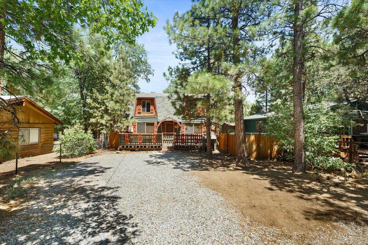 477 Los Angeles Avenue - Photo 1