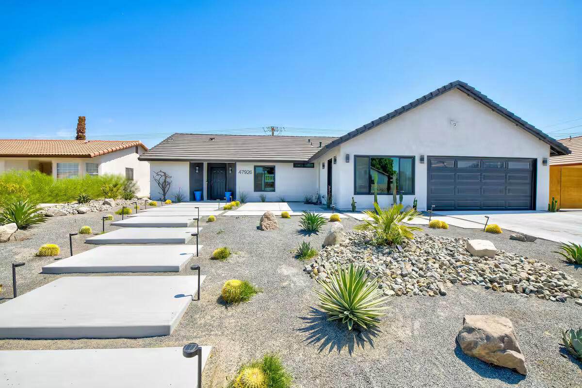 47926 Sunflower Street - Photo 1