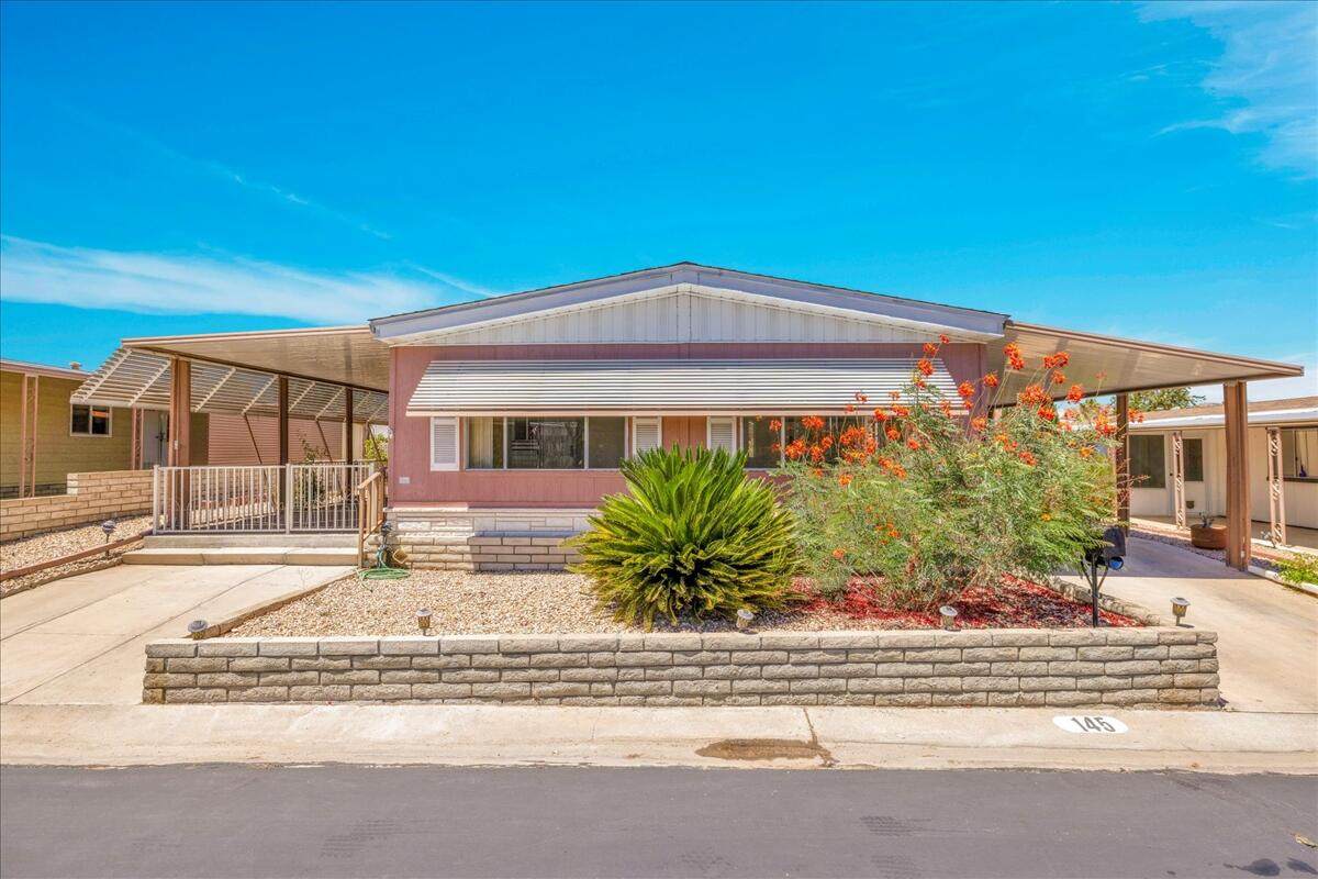 7501 Palm Avenue - Photo 1
