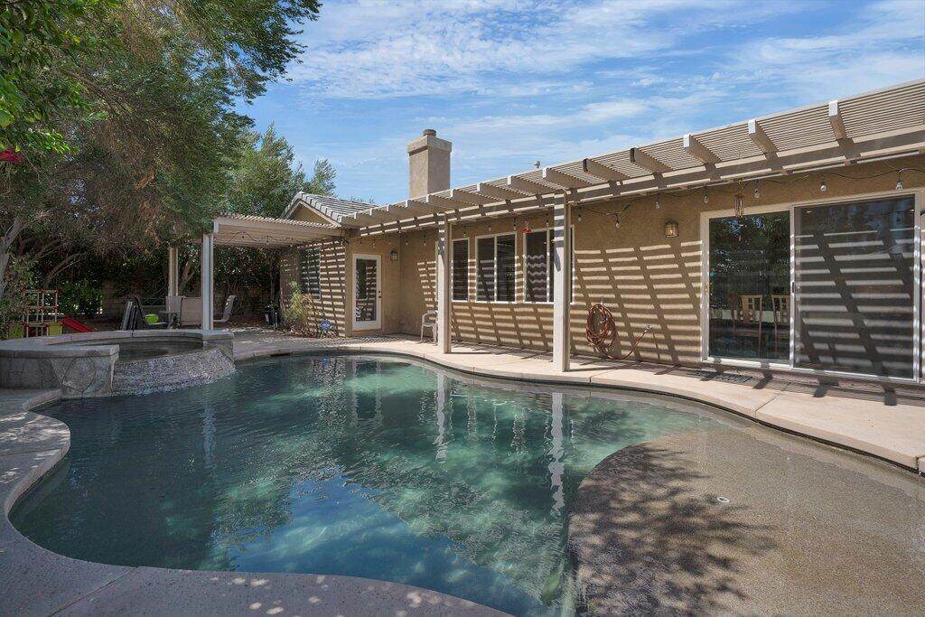 49464 Sherman Drive - Photo 1