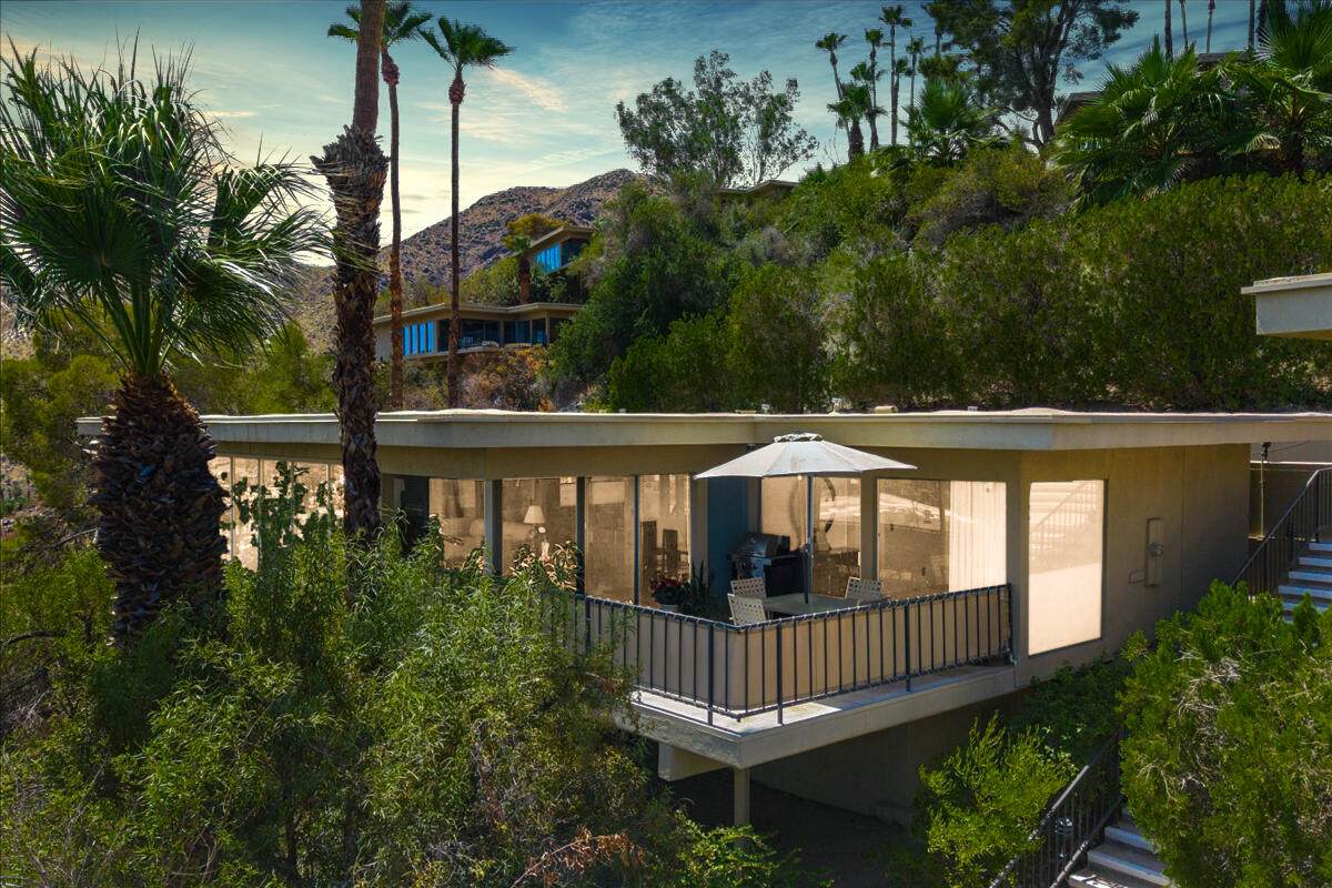 2143 Southridge Drive - Photo 1