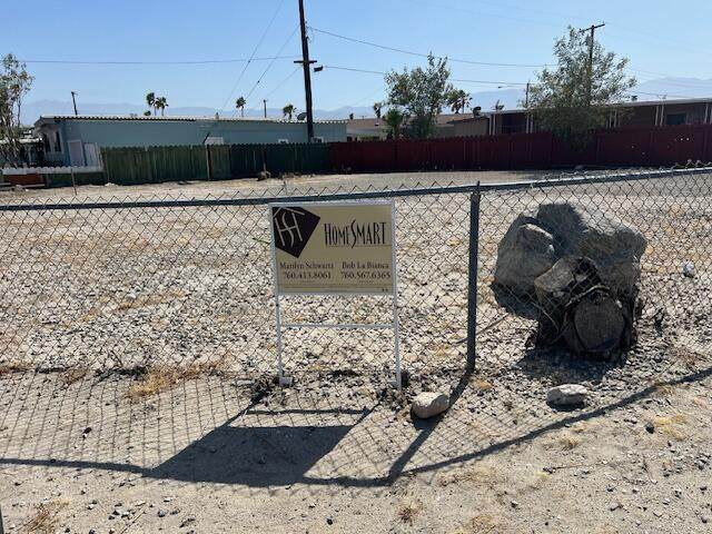 73451 Colonial Drive - Photo 1