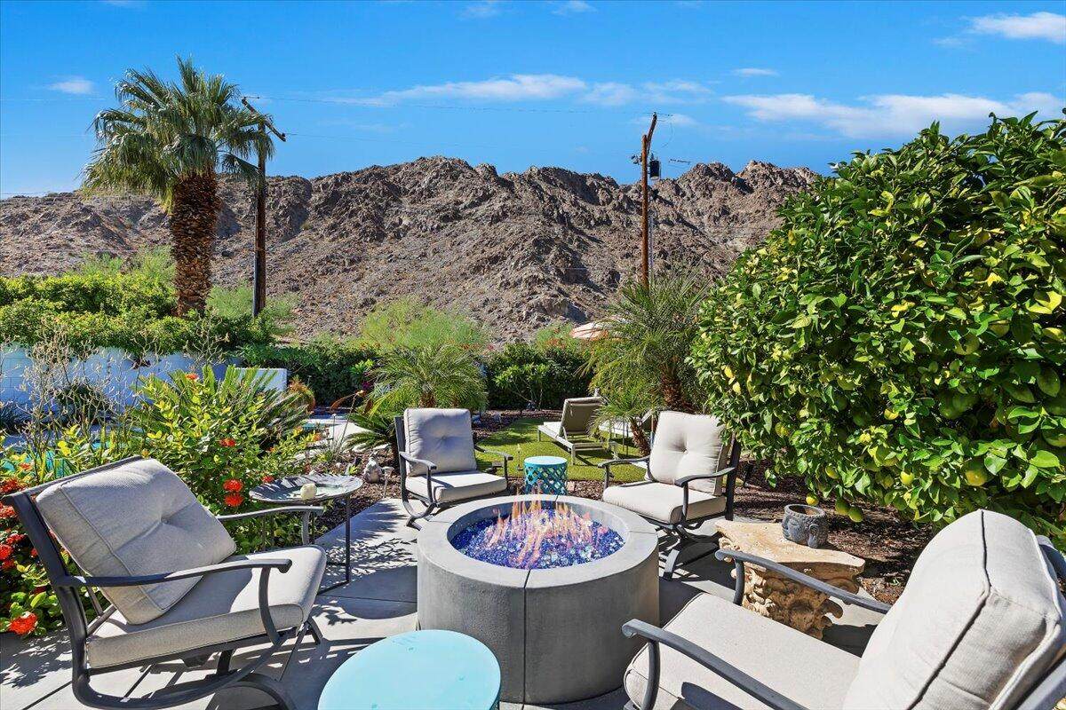 52273 Avenida Madero - Photo 1