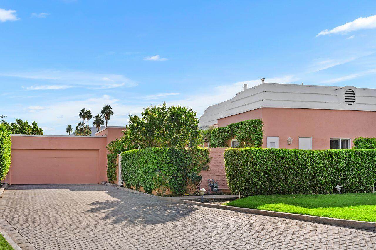 47212 Marrakesh Drive - Photo 1