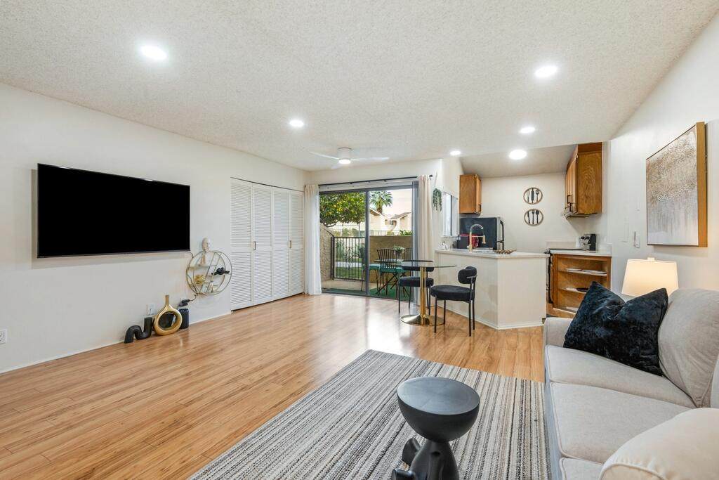 5300 Waverly Drive - Photo 1