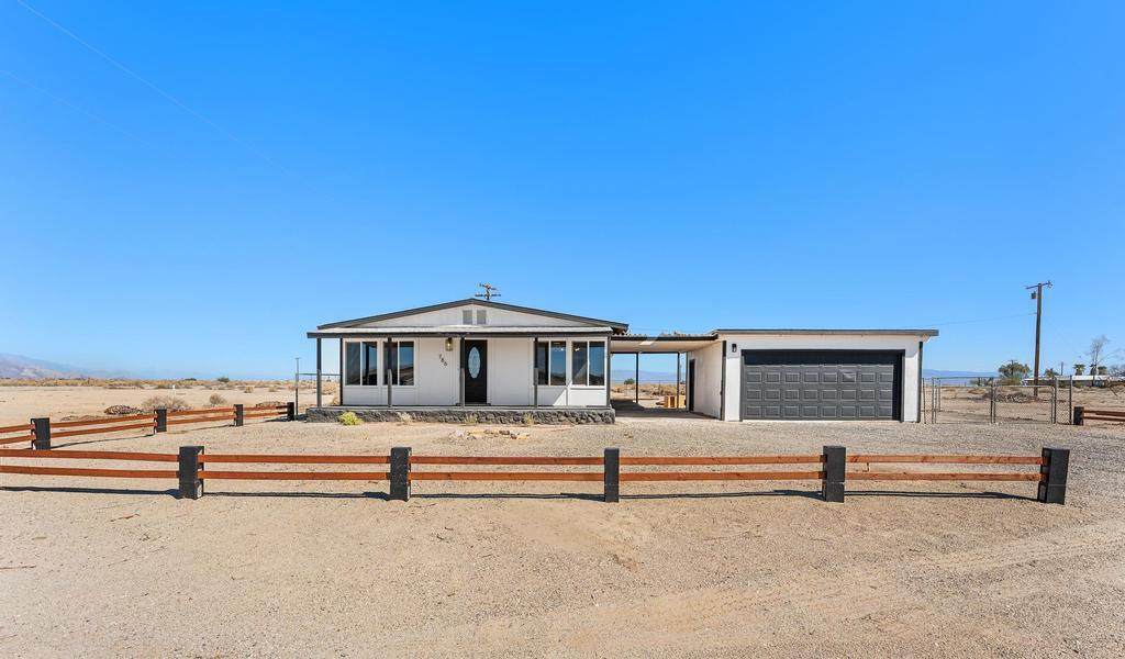 786 Molokai Avenue - Photo 1