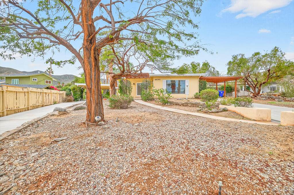 68195 Grandview Avenue - Photo 1