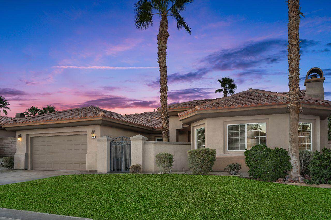 109 Clearwater Way - Photo 1