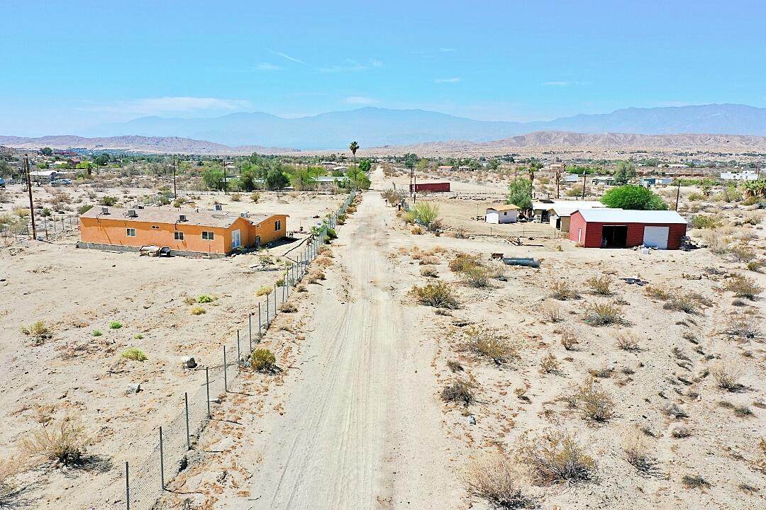 17115 Aqueduct Road - Photo 1