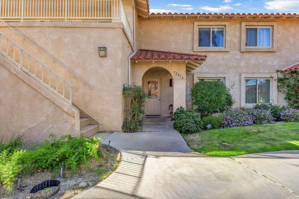 72954 Ken Rosewall Lane - Photo 1