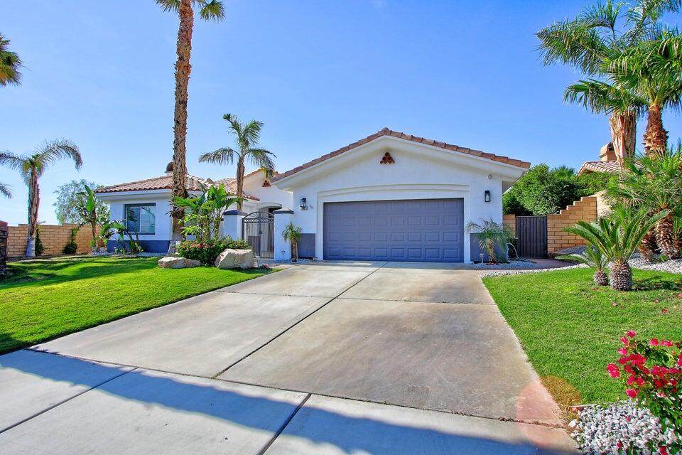 102 Clearwater Way - Photo 1