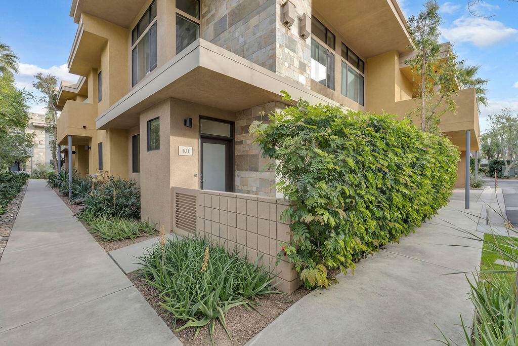 910 Palm Canyon Drive - Photo 1