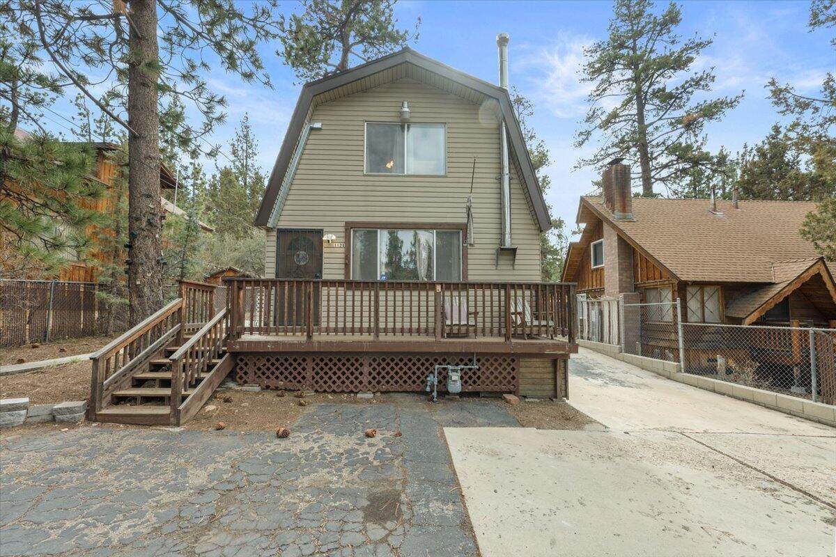112 Mojave Boulevard - Photo 1