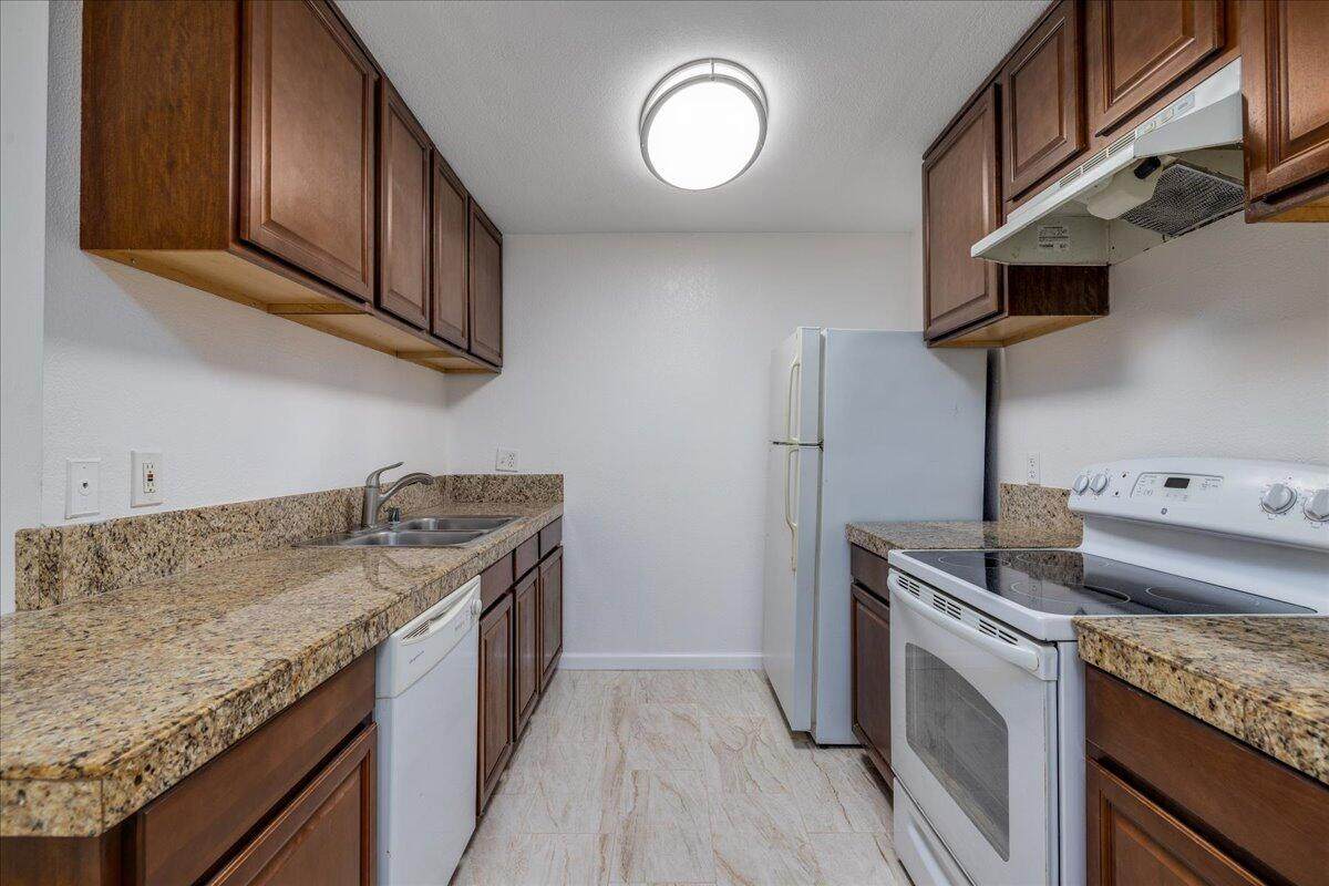 32200 Cathedral Canyon Drive - Photo 1