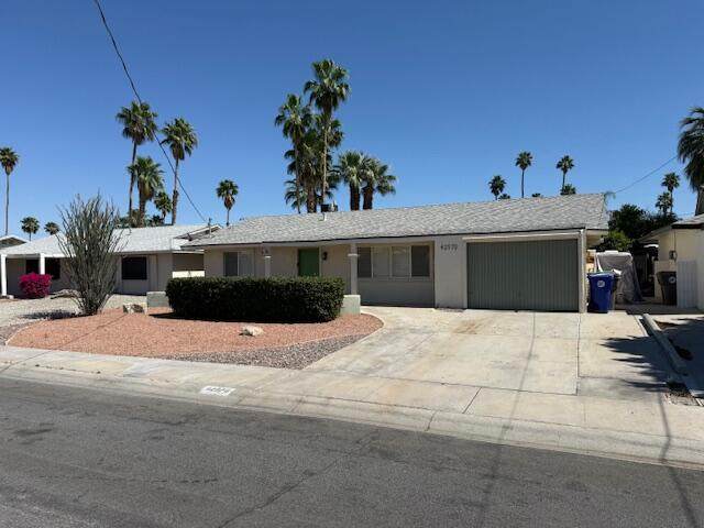 42970 Texas Avenue - Photo 1