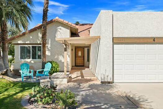 39041 Kilimanjaro Drive - Photo 1