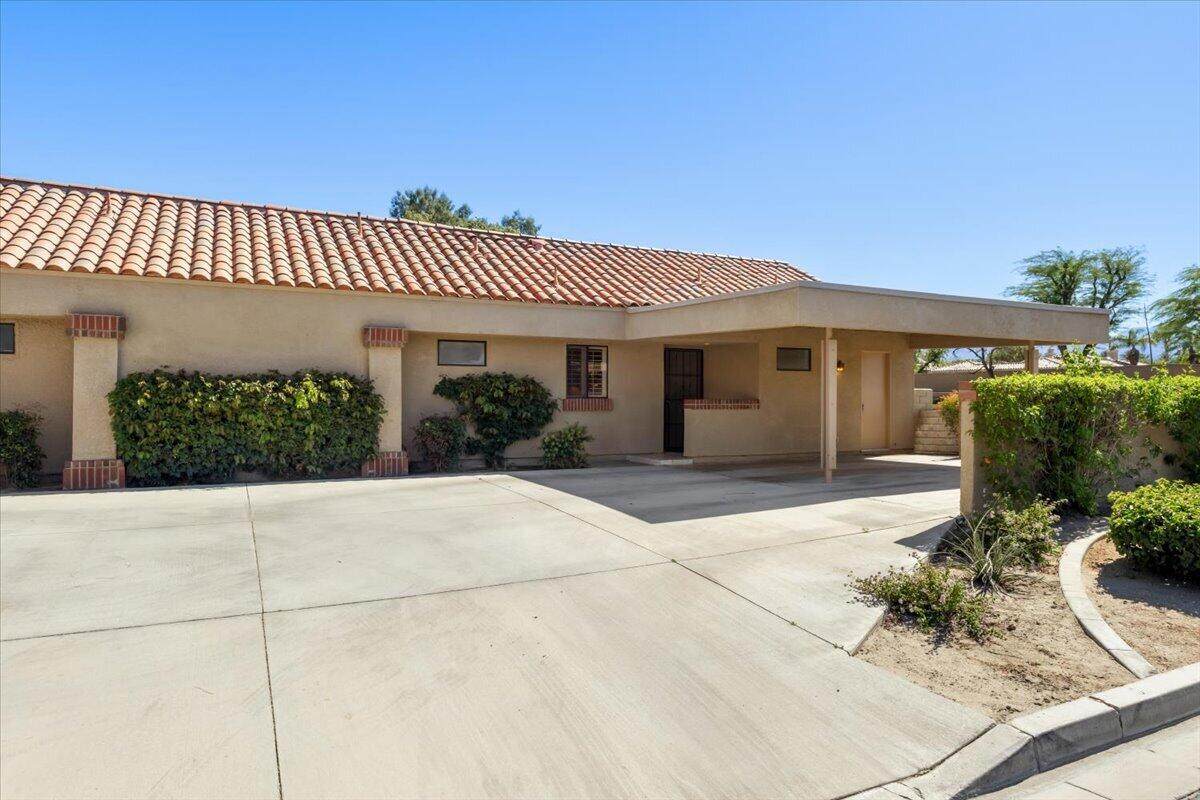 77009 Preston Trail - Photo 1