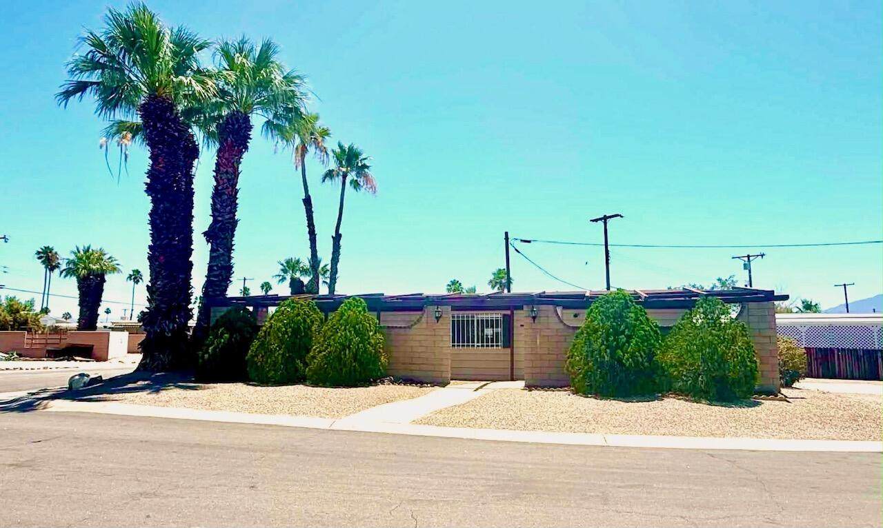 32121 Oakland Hills Street - Photo 1