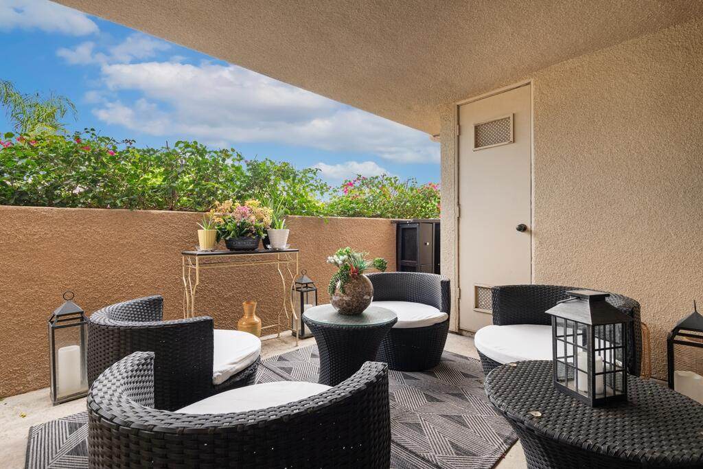 222 Calle El Segundo - Photo 1