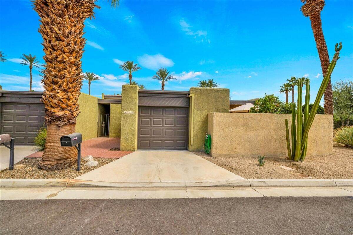 5822 Palm Oasis Street - Photo 1