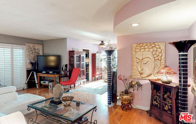 5376 Fairview Boulevard - Photo 1