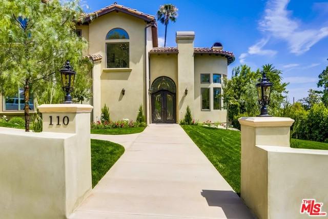 110 Country Club Drive - Photo 1