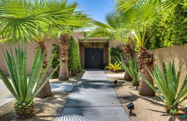 1041 Christina Way - Photo 1