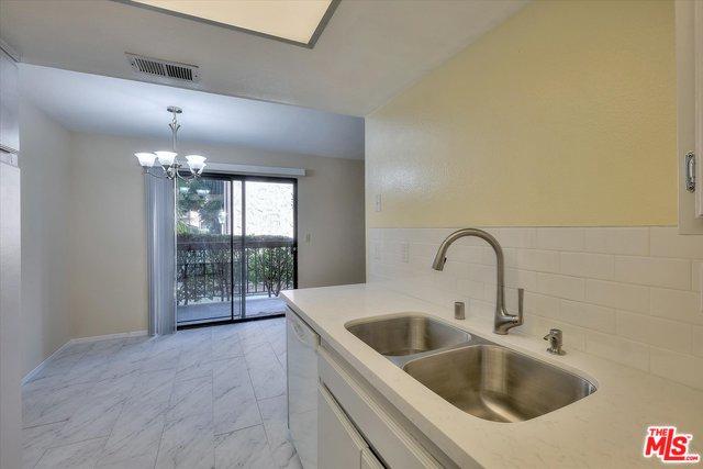 1304 Mountain Avenue - Photo 1