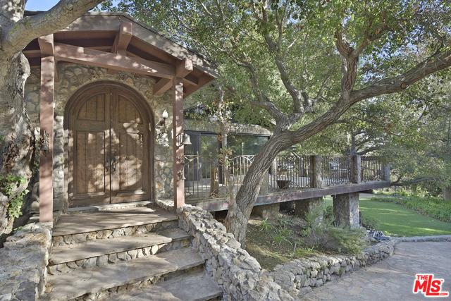 6208 Delaplane Road - Photo 1