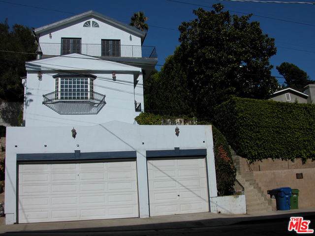 2482 Cheremoya Avenue - Photo 1