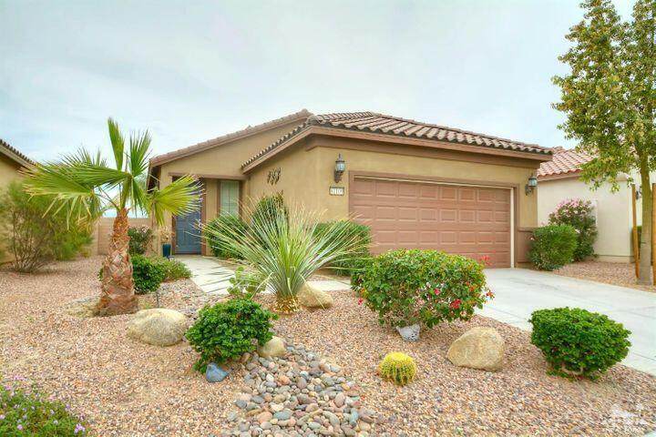 81109 Avenida Vidrio - Photo 1