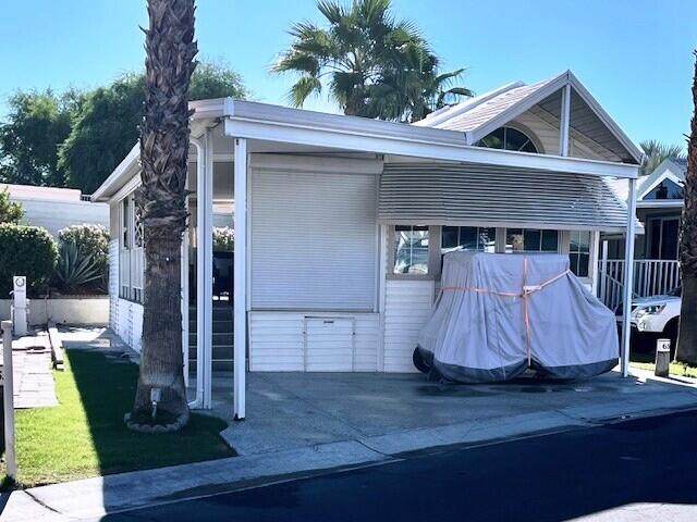 84136 Ave 44, 656 - Photo 1