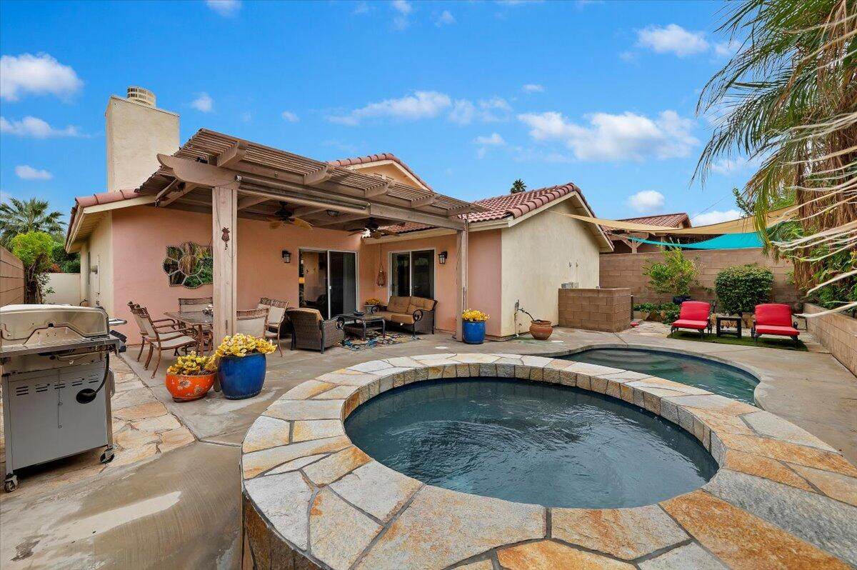 53105 Avenue Rubio - Photo 1