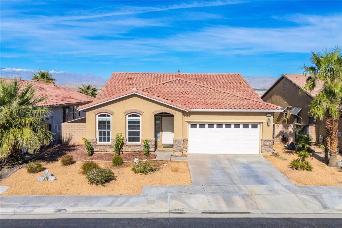 2590 Windmill Way - Photo 1