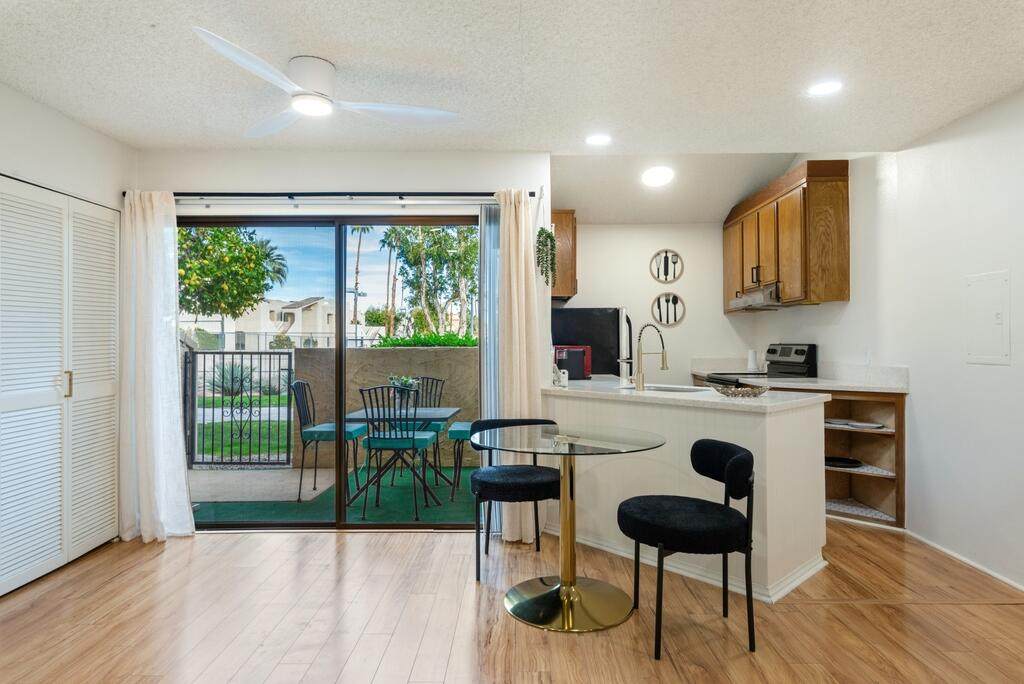 5300 Waverly Drive - Photo 1