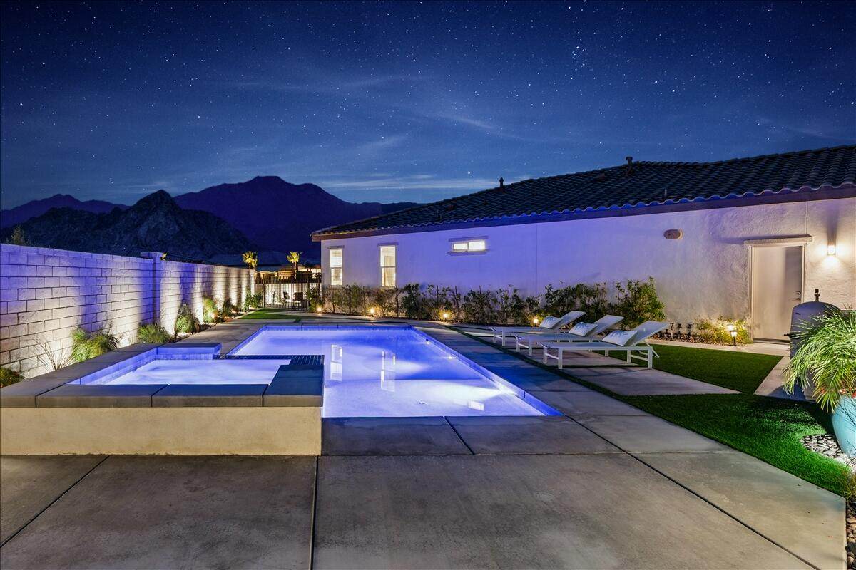 58080 Coral View Way - Photo 1