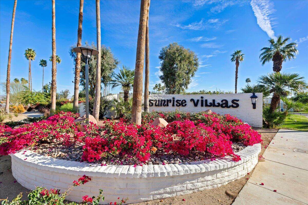 1711 Grand Bahama Drive - Photo 1