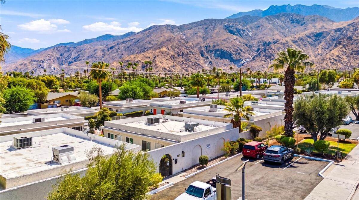 https://bt-photos.global.ssl.fastly.net/damls/orig_boomver_2_219148325-2.jpg